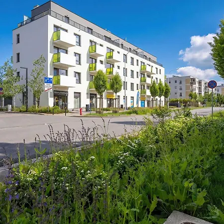 Appartement Spacious In With Desk And Parking By Renters *